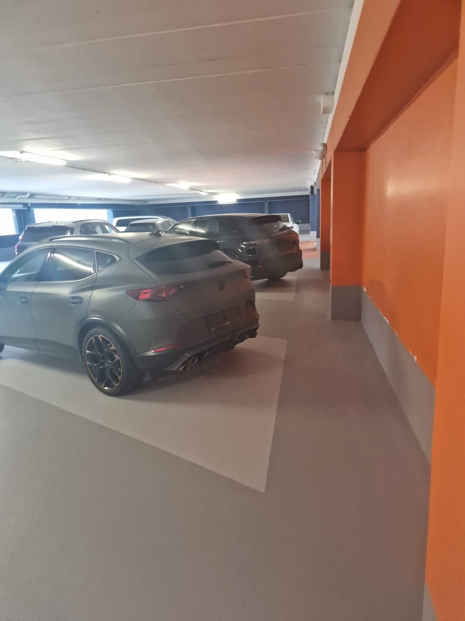Tiefgarage – RR Motors